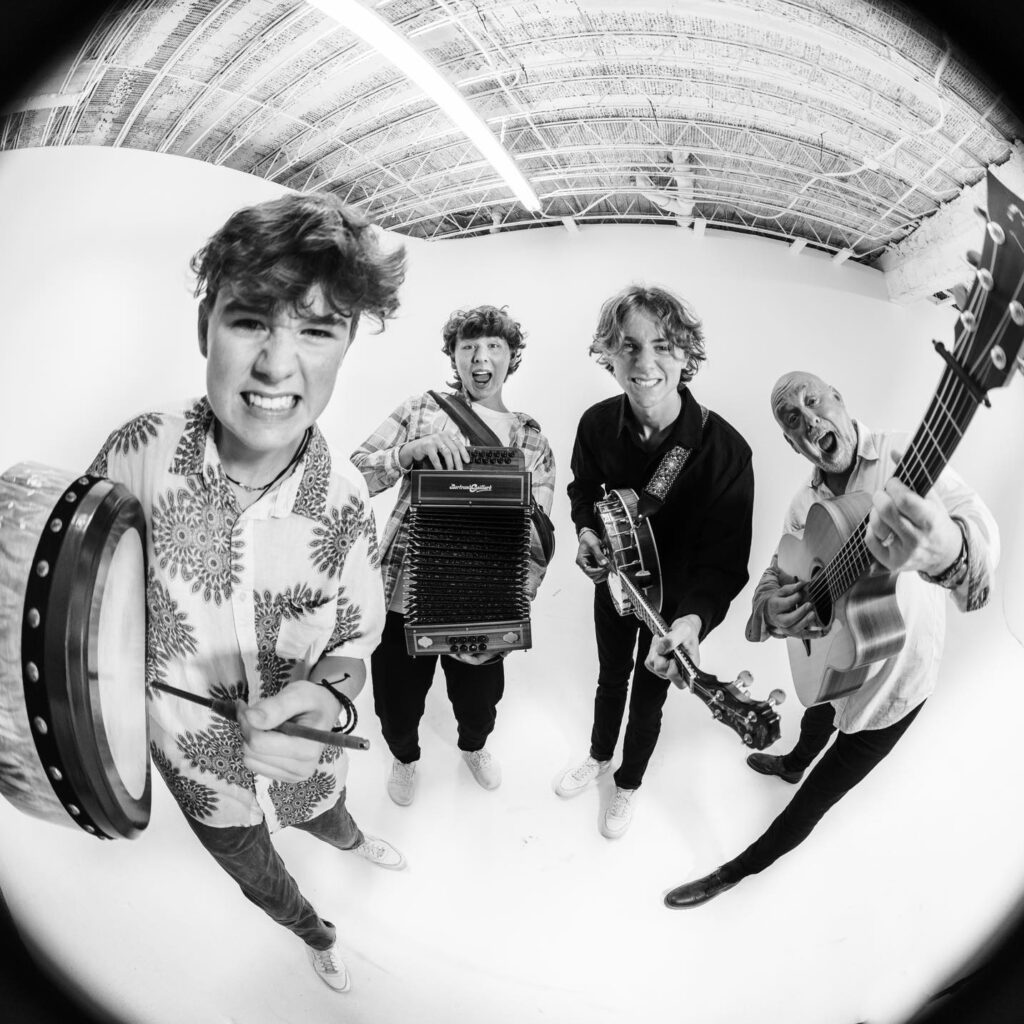 The Byrne Brothers – London, Irish Cultural Centre